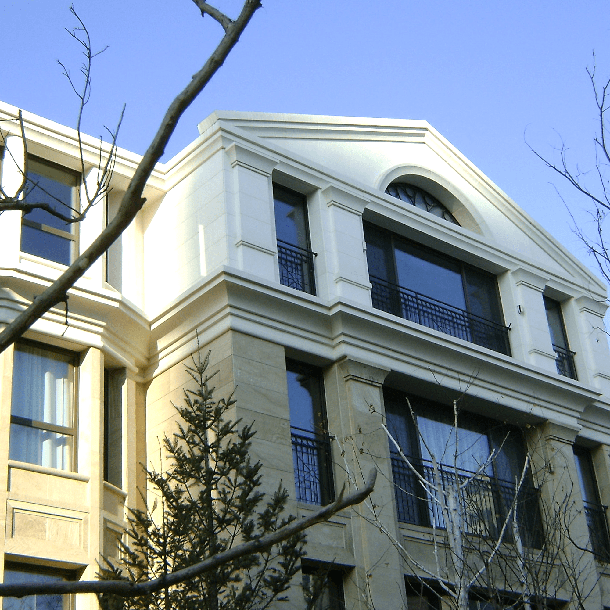 APELBAUM PROJECT- Cloudy - Kore